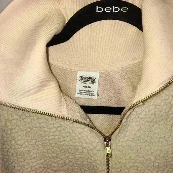 PINK Sherpa Sweater cream color size m crop (70) - Picture 3 of 3